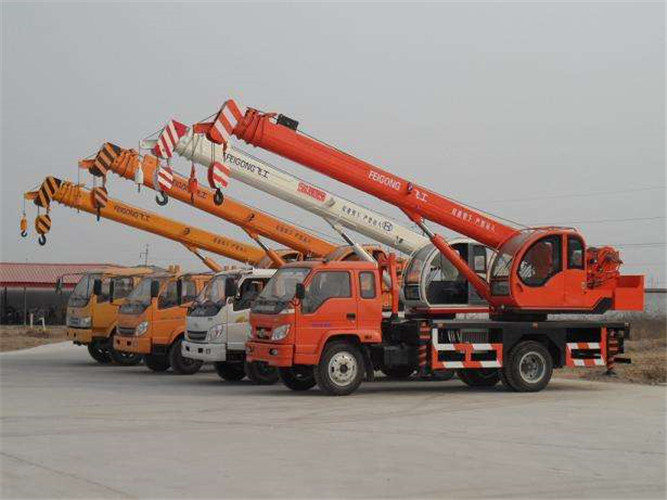 颍东区设备出现故障导致停工，怎么处理？是否有备用设备替换？