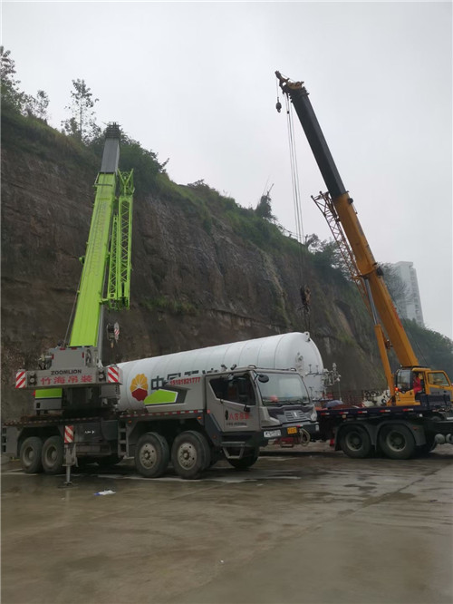 颍东区“不怕风雨冻”—— 吊车的 “恶劣环境适应” 技术